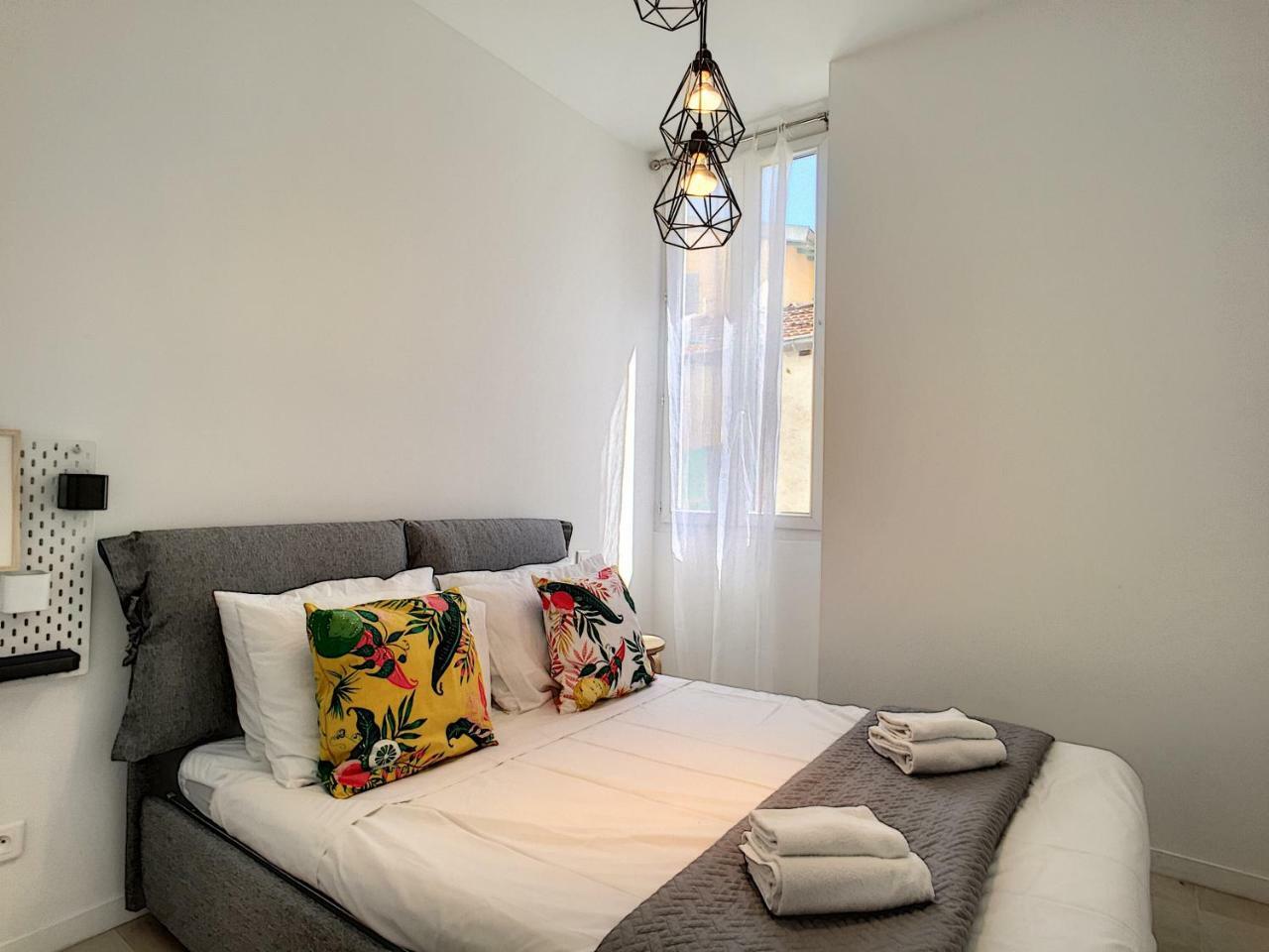 Apartment Nestor&jeeves - House Of Cards - - Very Close Sea Nice